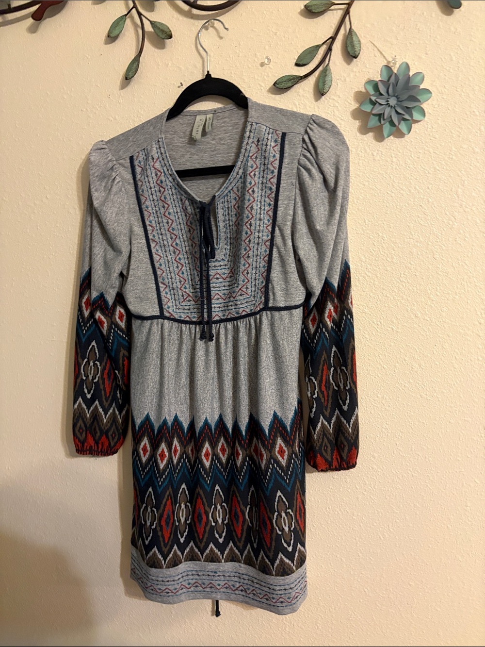 sahalie Grey Embroidered Long-Sleeve Boho Dress with Multicolor Pattern